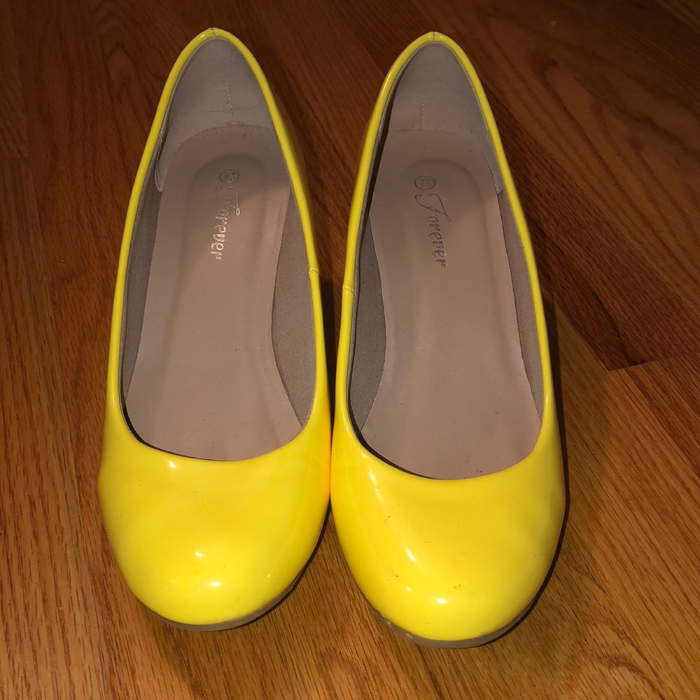 Yellow heels